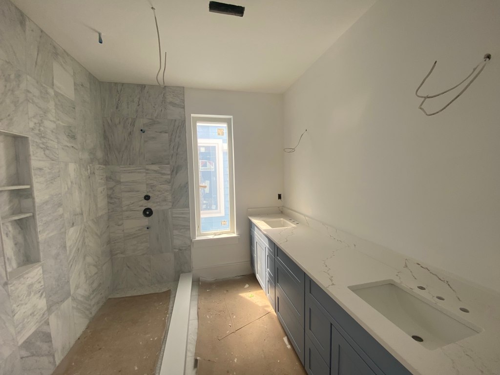 Beautiful bathroom with spackled drywall in Sea Bright, New Jersey