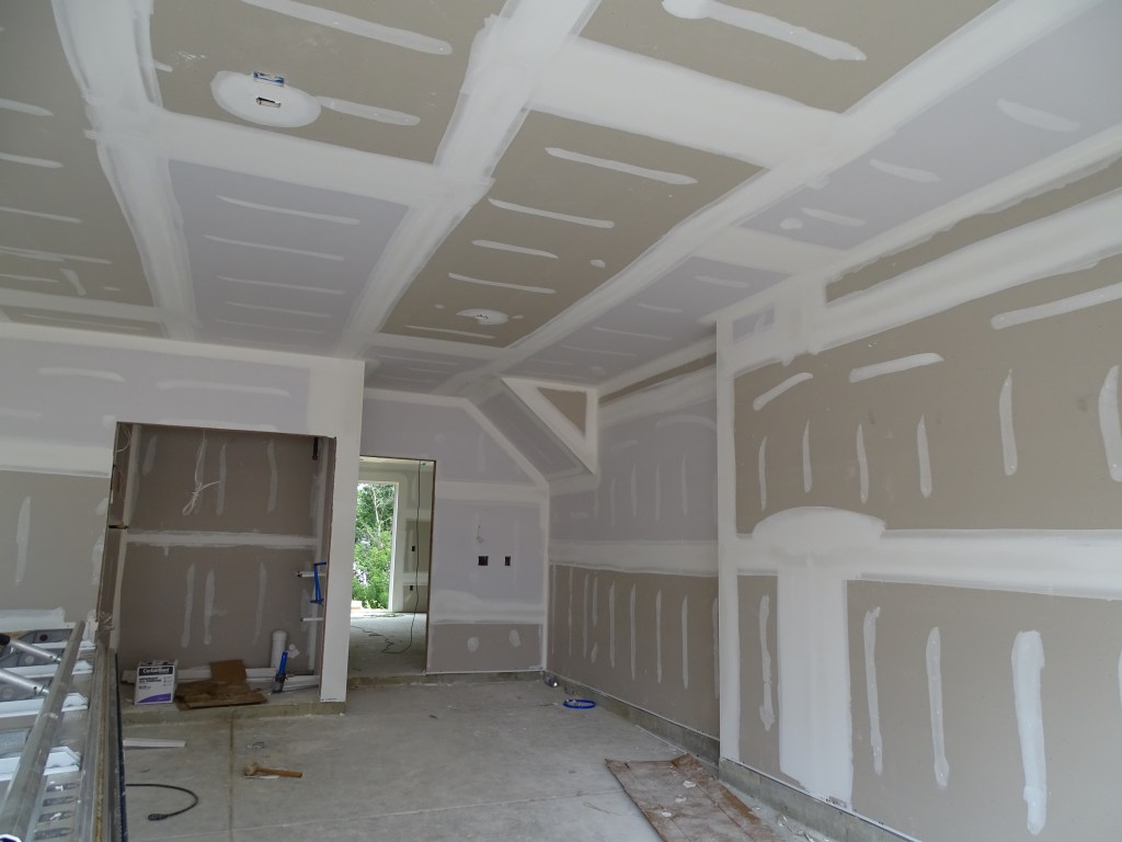 garage in Middletown Walk